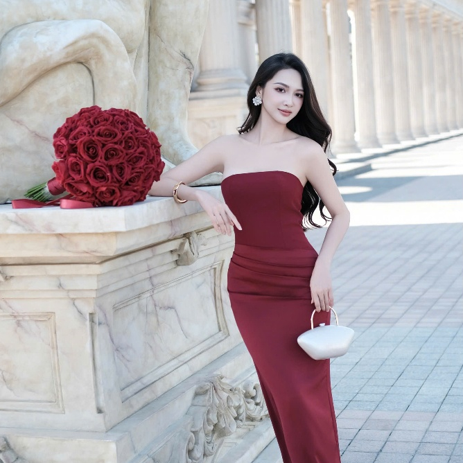 RON – Đầm Bellty Quây Dài Ôm Body Màu Đỏ Sang Trọng – Thiết Kế Tối Giản Tôn Dáng, Dự Tiệc