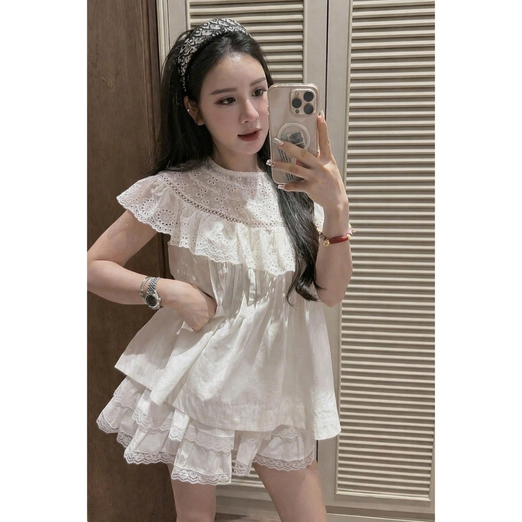 Set áo thô mềm phối cổ bèo ren siêu xinh kèm chân váy tầng xòe có lót quần LABEL S54