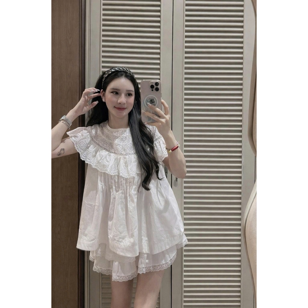 Set áo thô mềm phối cổ bèo ren siêu xinh kèm chân váy tầng xòe có lót quần LABEL S54