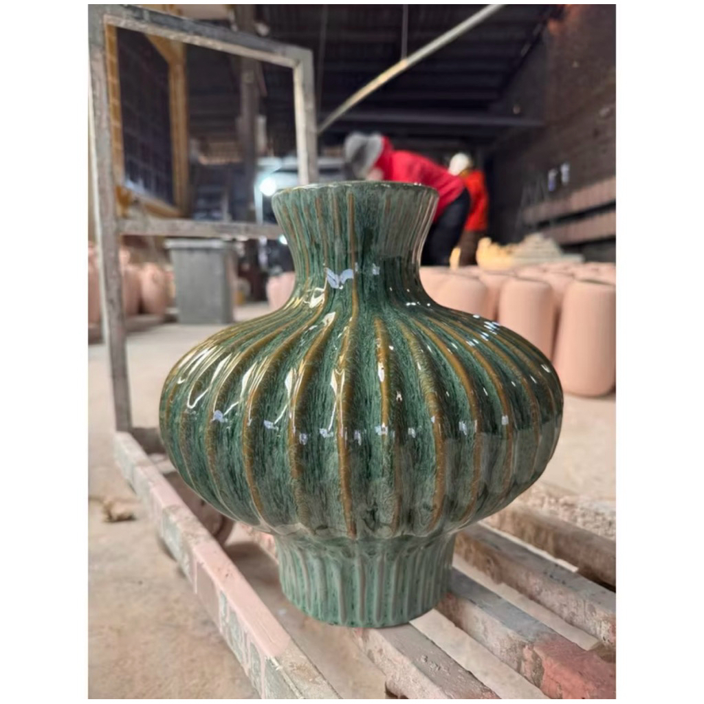 Bình Hoa Gốm Dáng Đèn Lồng Cao 27cm Thích Hợp Cắm Nhiều Loại Hoa, Decor Nhà Cửa