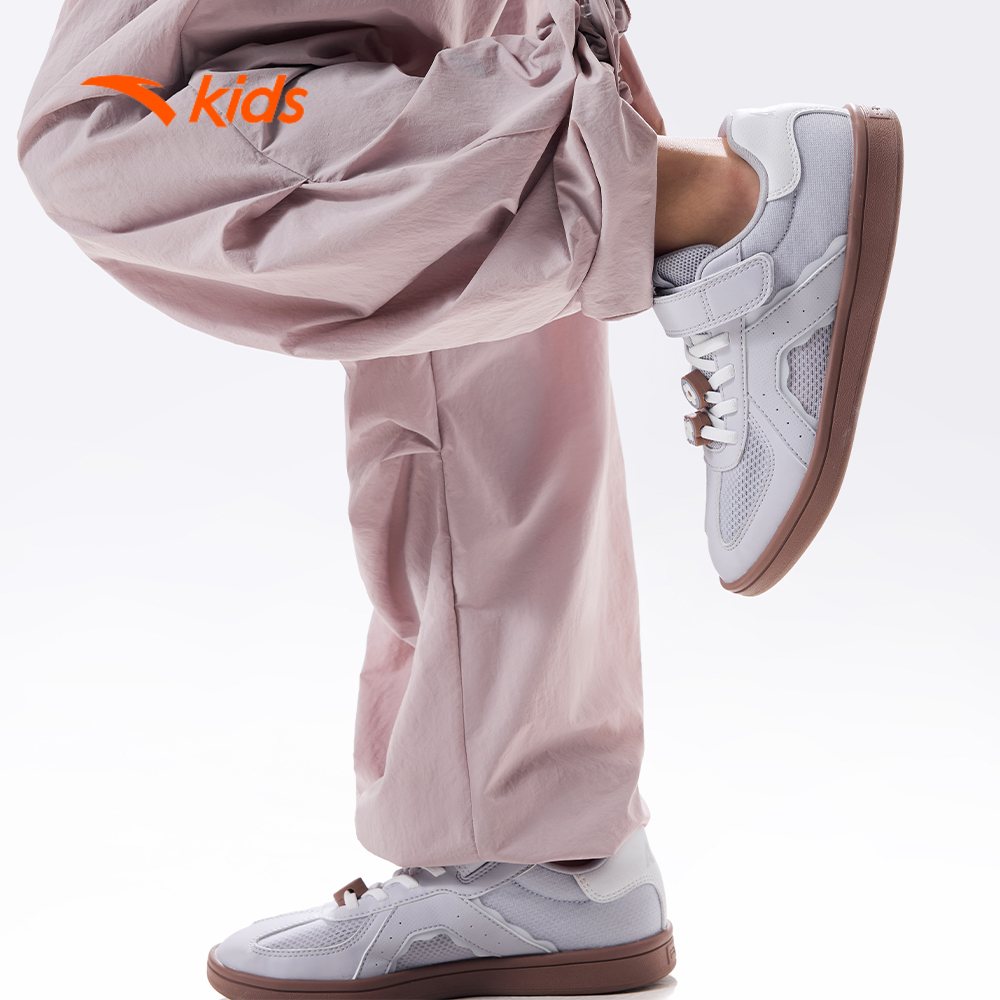 Anta Kids Giày Thể Thao Bé Gái Đế Cao Su Êm Ái Thích Hợp Đi Học Đi Chơi 3226B8008