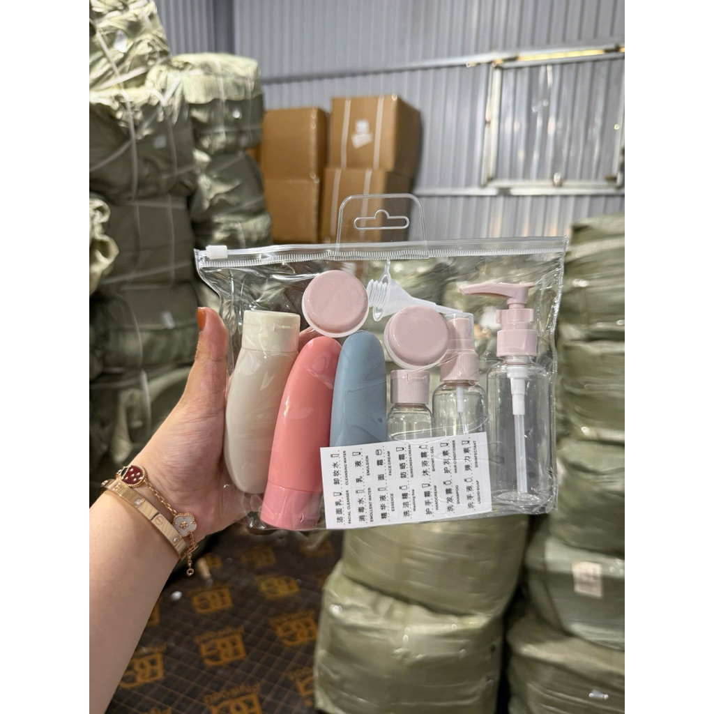 🧴 Set Chiết Mỹ Phẩm Mini Du Lịch – Tiện Lợi, Nhỏ Gọn, Đa Năng ✈️