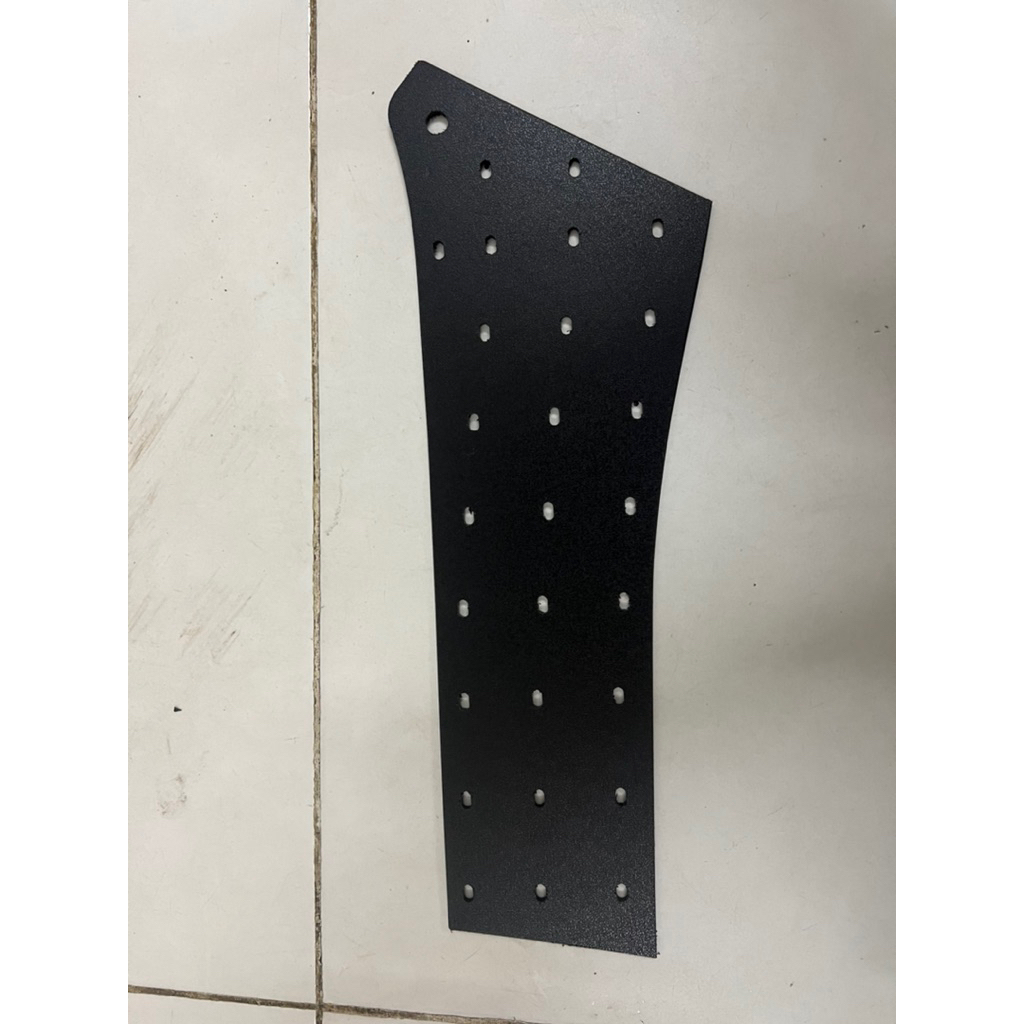 tấm chắn rác nắp cabo xe vf7