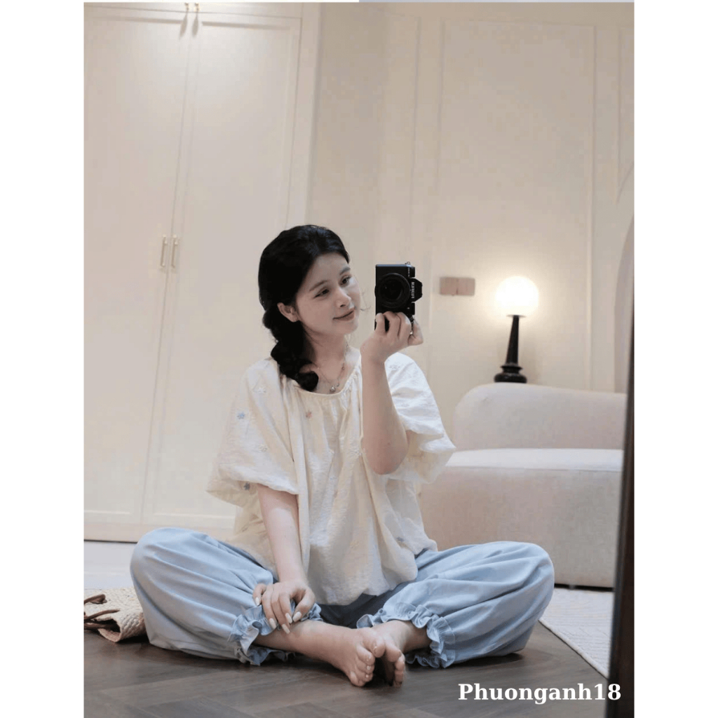 Áo tơ đũi tay dơi cổ tròn thêu hoa nhí hàng QC 21272 A150