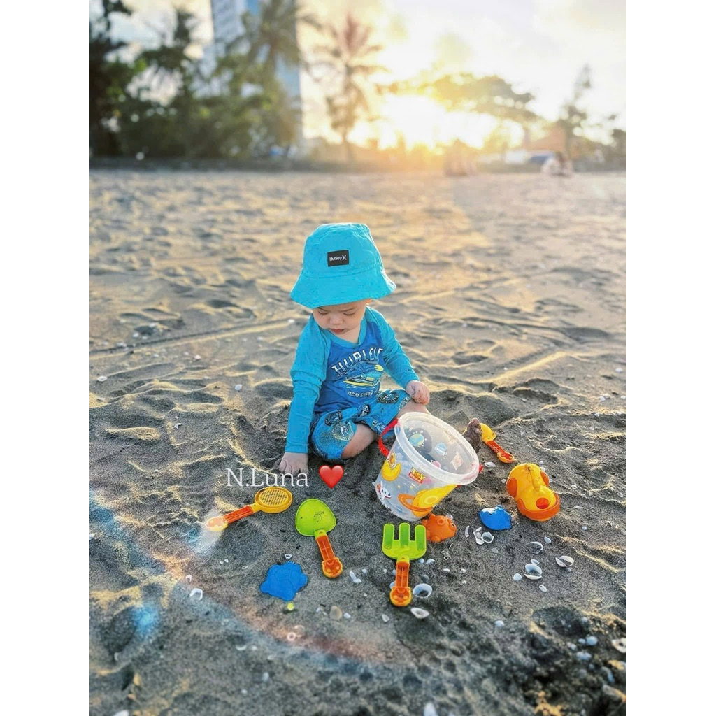 Set xúc cát vịt vàng cho bé 14 chi tiết