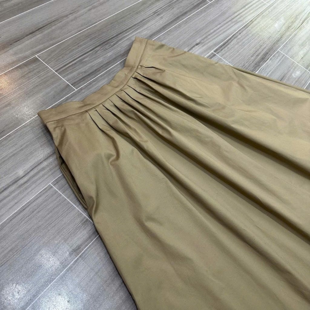 (Sale.BomoHouse) Chân váy kaki midi Primark* bigsize dư xịn.