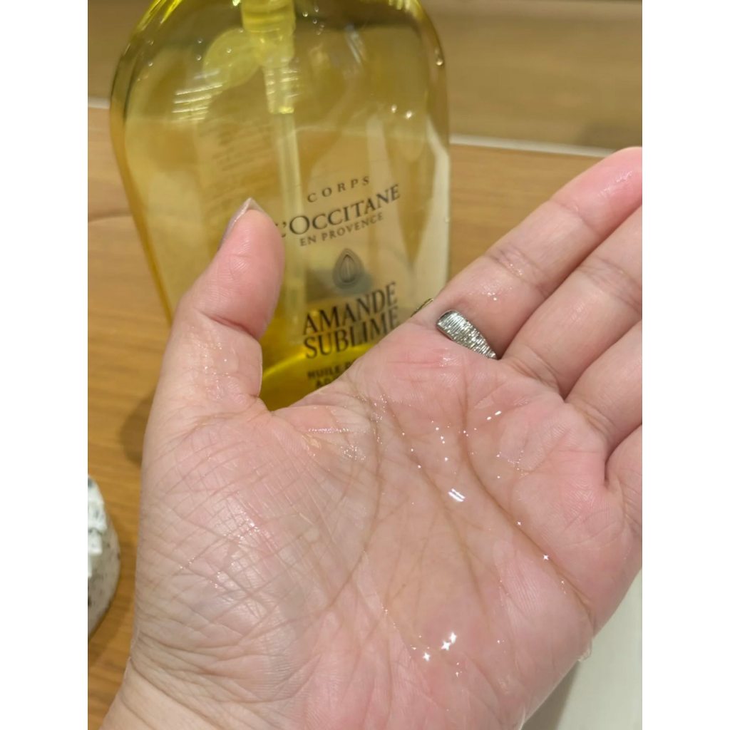 (mẫu mới) Dầu tắm hạnh nhân Locci Almond Shower Oil 250ml 500ml