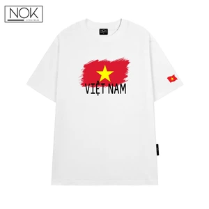 Áo thun local brand in hình lá cờ Việt Nam, form rộng cổ tròn chất liệu cotton cao cấp NOK-N055