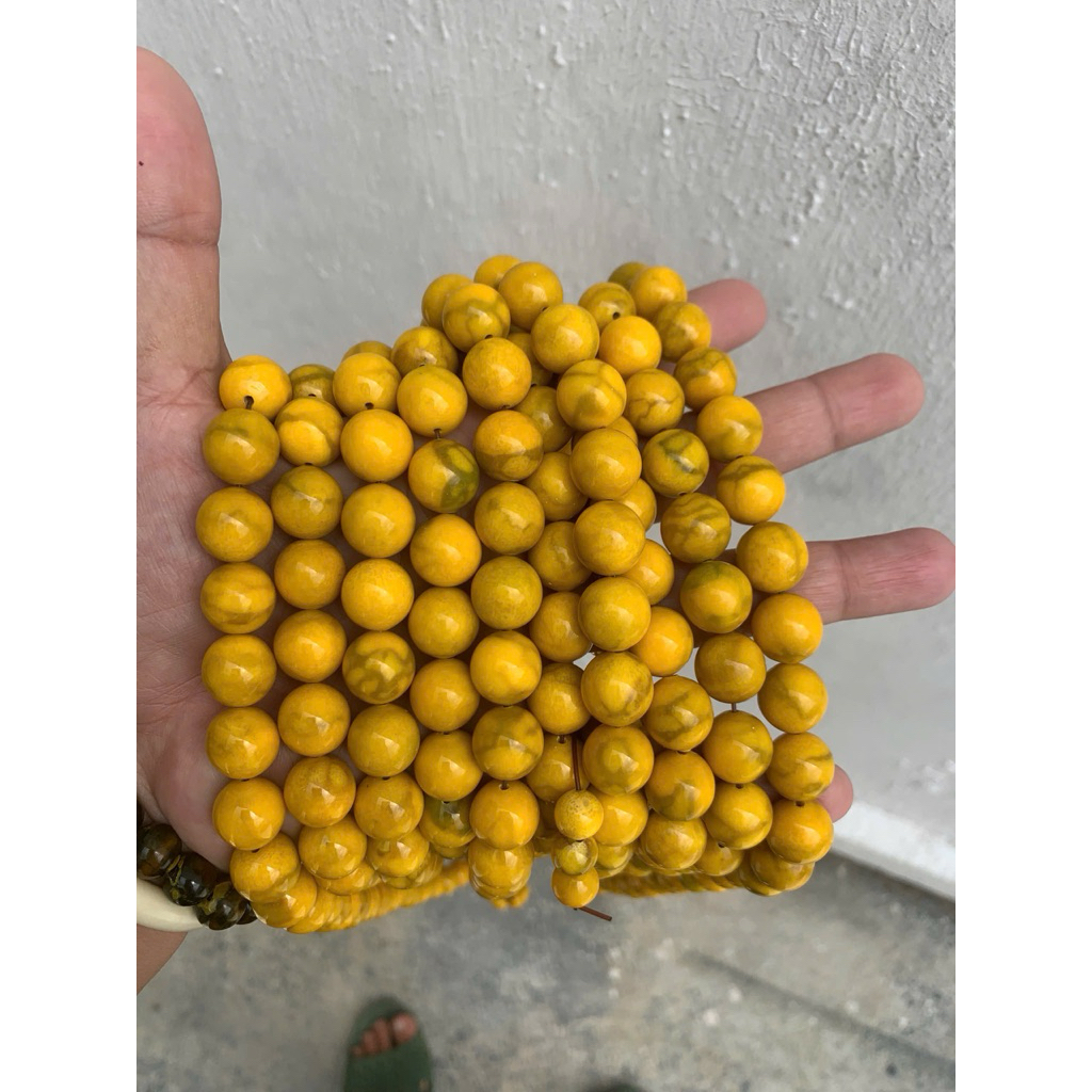 chuỗi 10ly 108 hạt san hô vàng
