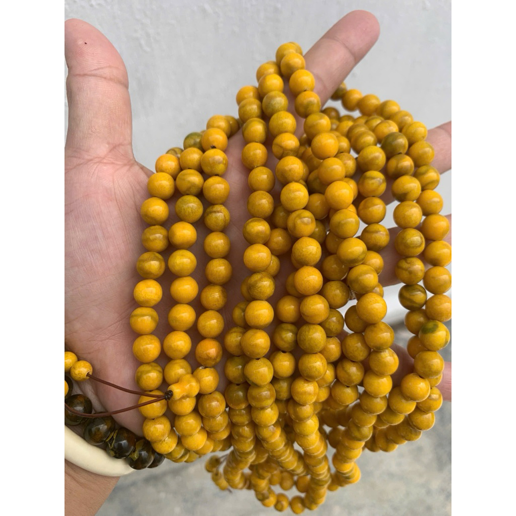 chuỗi 10ly 108 hạt san hô vàng