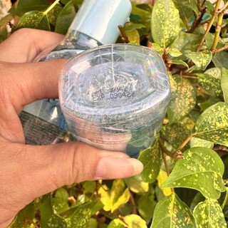 1 Chai Nước tẩy trang Sen ka 60ml