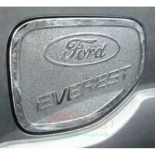 Ốp nắp bình xăng xe Ford Everest 2006, 2007, 2008, 2009, 2010, 2011, 2012, 2013, 2014 2015 nhựa ABS mạ crom cao cấp