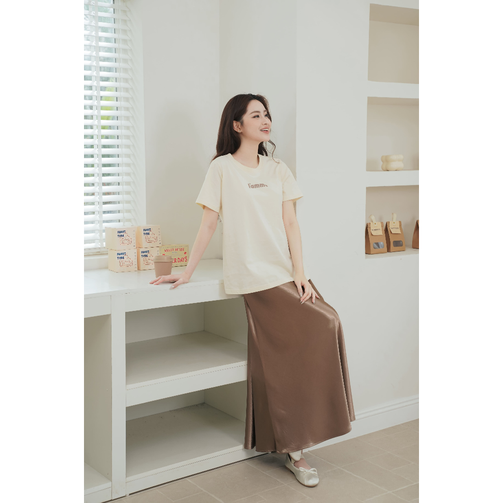 Áo Phông Bầu Flower Tee L'amme - Chất Cotton 100% Co Giãn 2 Chiều, Form Rộng Giấu Bụng