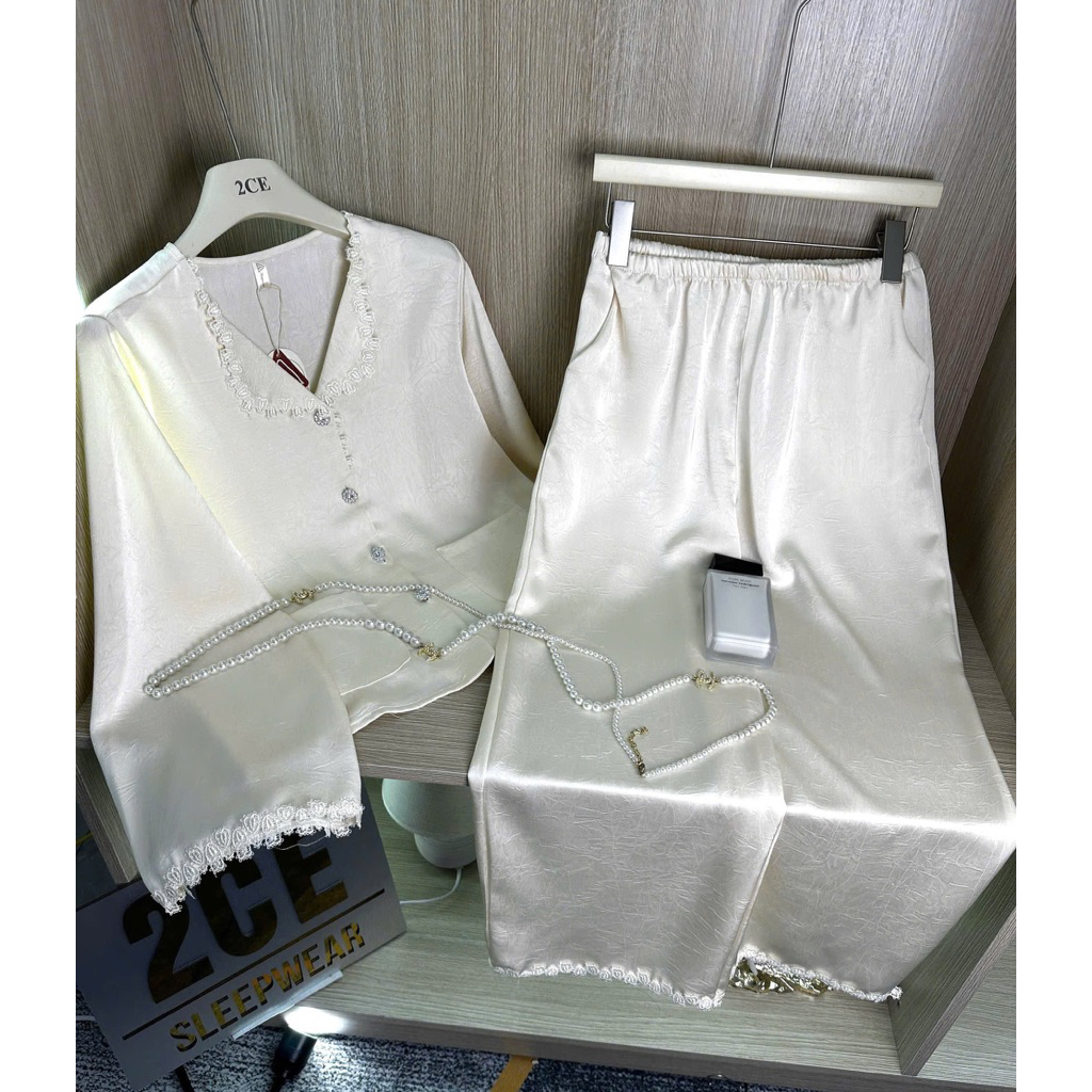 40-62kg Bộ piyama tiểu thư phối ren lụa Vân gỗ sang mềm mịn cho nữ