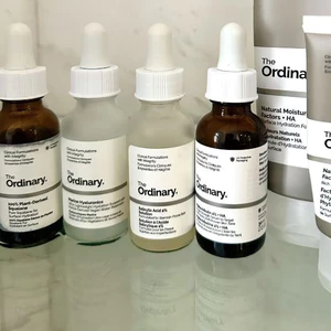 【Còn hàng】Tinh chất dưỡng trắng da The Ordinary Alpha Arbutin 2% + HA (Bill Anh) Serum dark Spot
