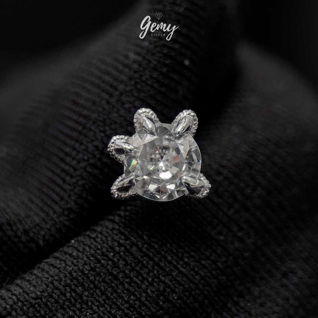 Khuyên tai thanh thẳng nam bạc 925 Dragon Foot đính đá ôm móng rồng cực chất (1 chiếc) KN156 | GEMY SILVER