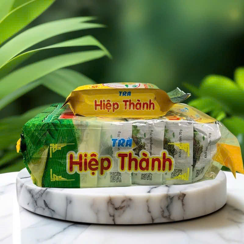 Trà Sâm Dứa Vàng Hiệp Thành - Lốc 6 Gói × 70gram