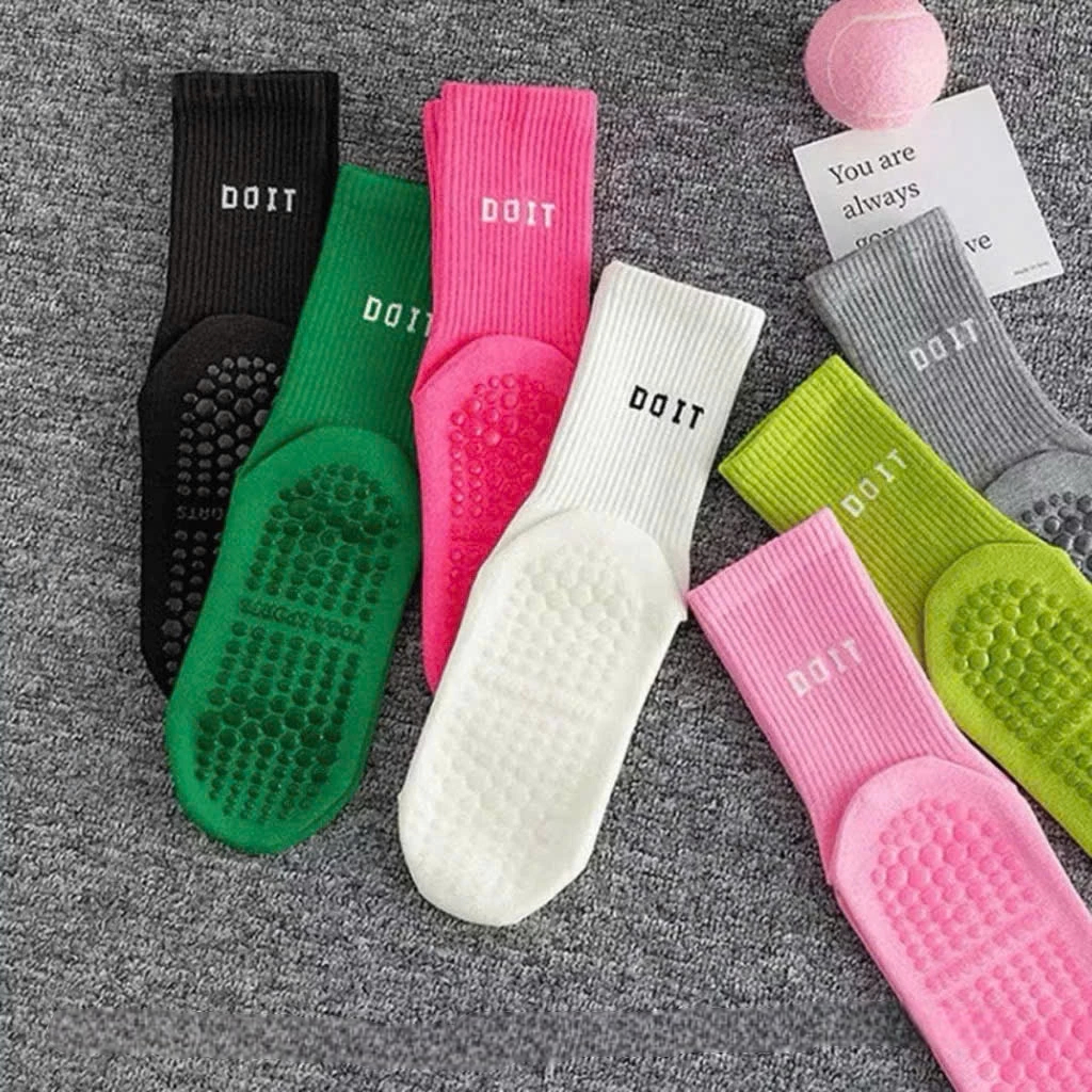 [Peinn] Tất Tập Yoga Pilates Doit Màu Trơn Sọc Silicon Chống Trơn Trượt Tất Thể Thao ( Tất Màu Doit)