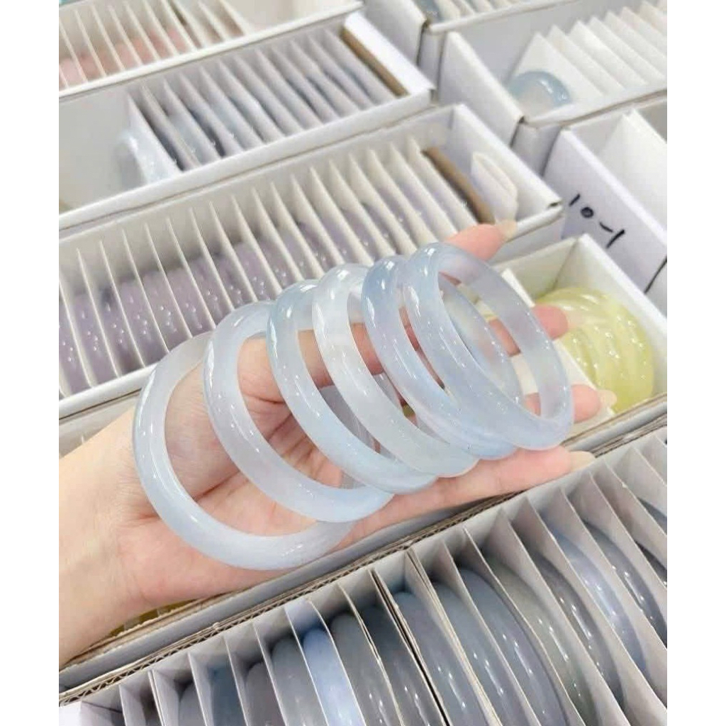 Vòng tay đá mắt mèo phong thủy mang lại tài lộc