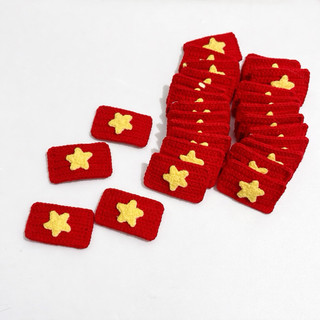 Móc khoá, kẹp tóc cờ đỏ sao vàng Việt Nam bằng len handmade 🇻🇳