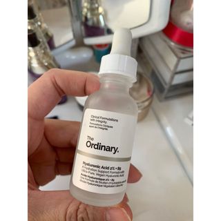 【The Ordinary】Hyaluronic Acid 2% + B5  (30ml)– Tinh Chất Cấp Ẩm Đa Tầng, Da Căng Mướt Tự Nhiên
