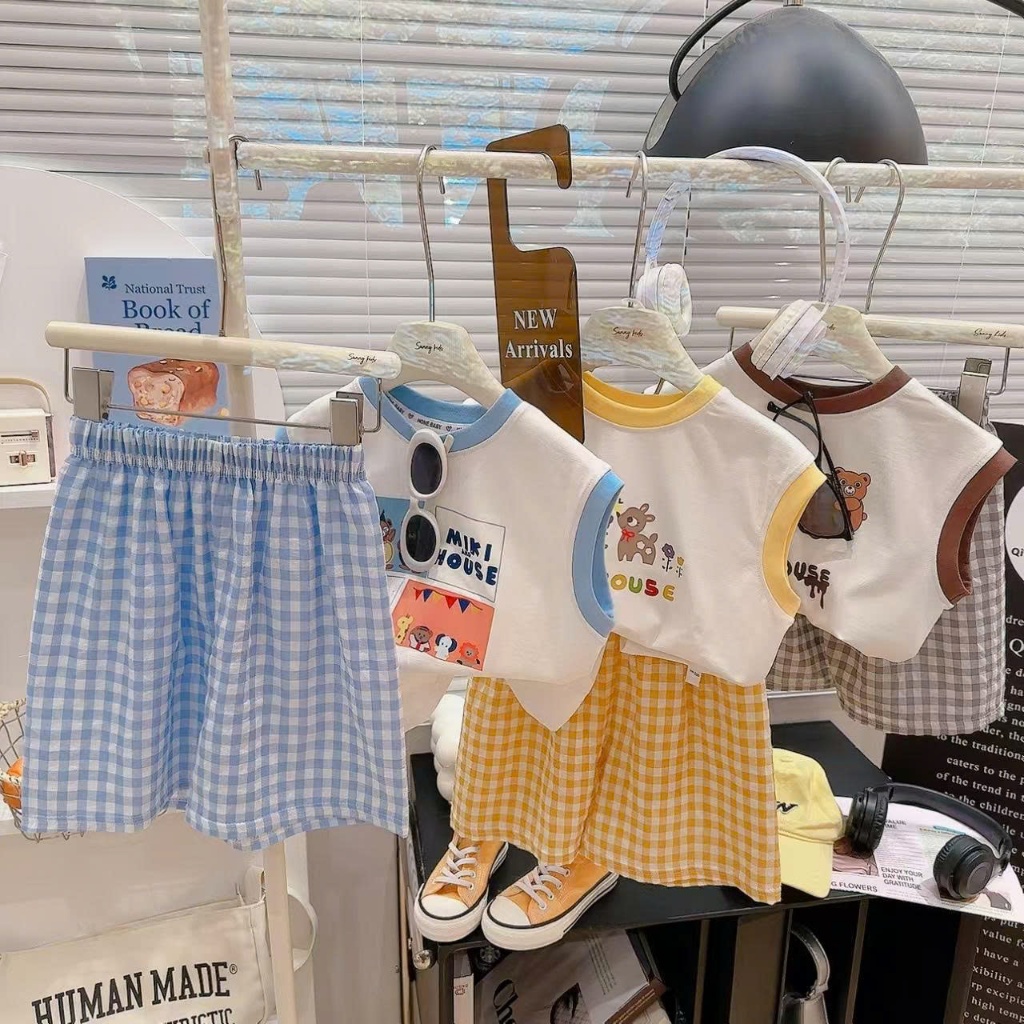 (HÀNG QCCC) Bộ quần áo QC 3 lỗ hoạ tiết MIKI HOUSE , chất vải cotton co giãn kèm quần đũi  mềm mát cho bé đi học , đi ch