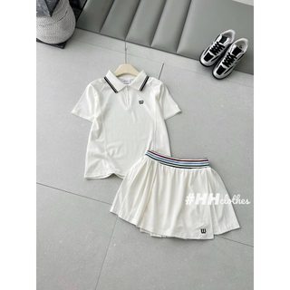 Sét thể thao áo cổ bẻ khóa kèm chân váy dáng ngắn