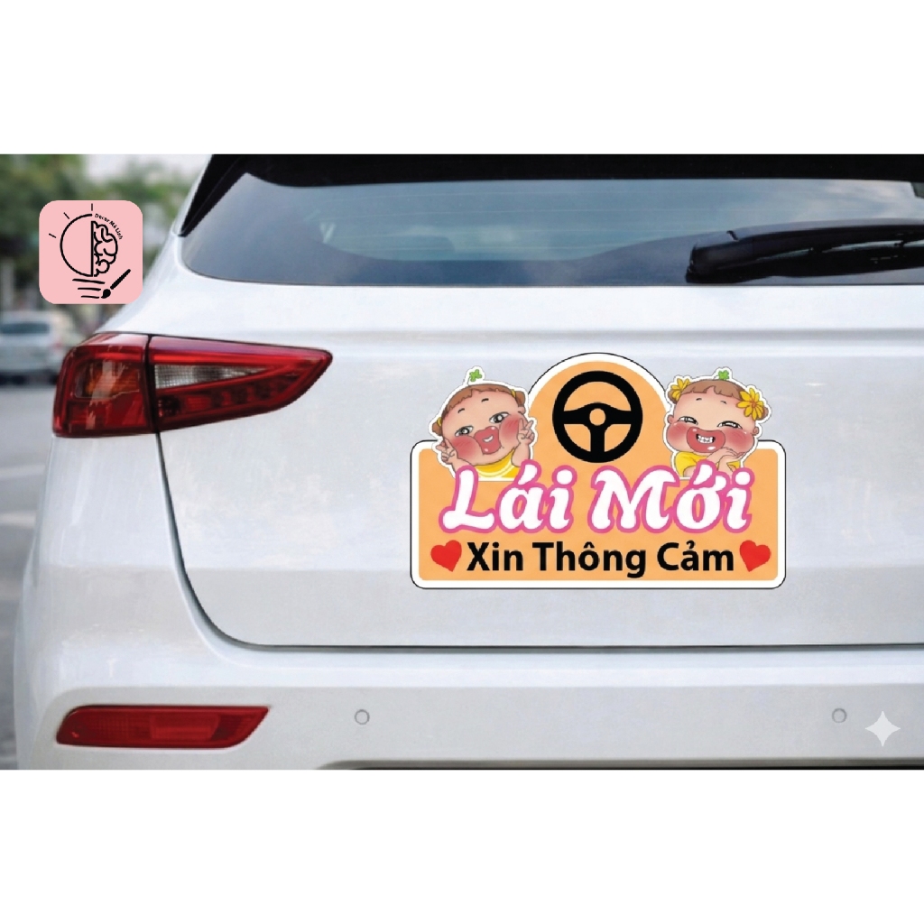 Decal Lái Mới Xin Thông Cảm, Nữ Lái Mới, Nam Lái Mới Dán Kính Xe Ô Tô Chống Nước - 🌈𝑭𝒓𝒆𝒆𝒔𝒉𝒊𝒑 - Bóc Ra Dán Liền !!!