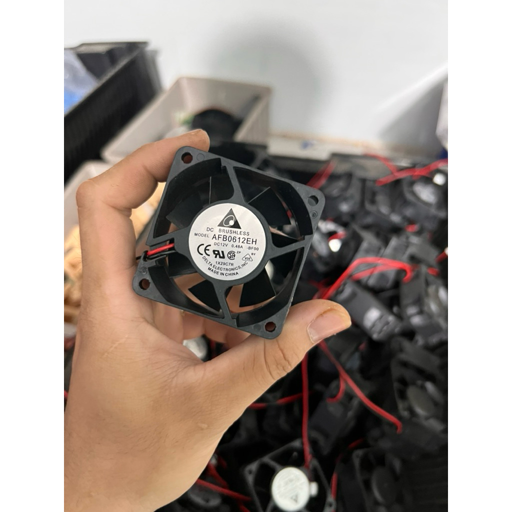 [ TPHCM] Quạt 6x6x2.5cm 12V 0.48A “Dòng tải thực 0.20A” DC Brushless