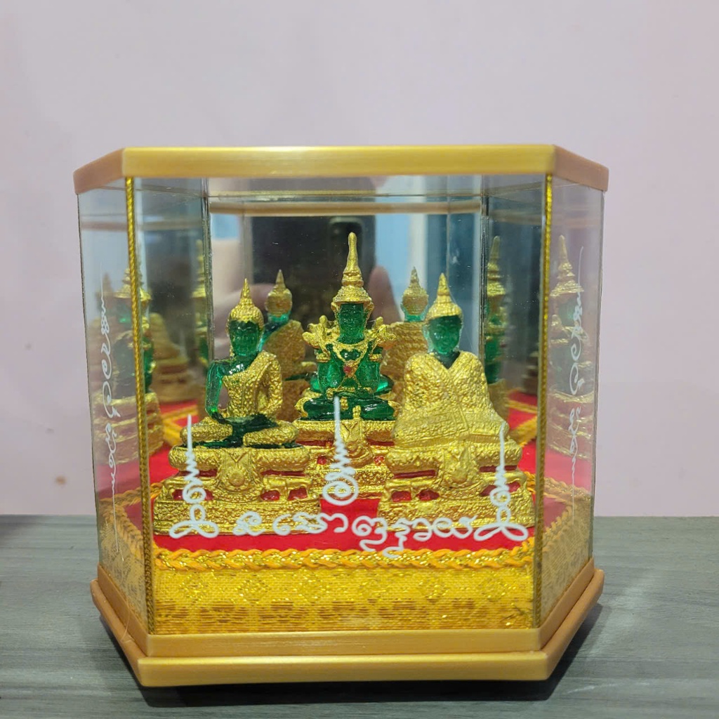 Vật Phẩm Trang Trí Để Bàn Hoặc Treo Xe Mang Lại Cảm Giác Bình An Mỗi Ngày