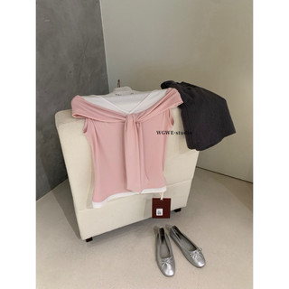 𝐏𝐡𝐢𝐞𝐧 𝐖𝐆𝐖𝐄 | (Sẵn) w9144 Áo Thun Trễ Vai Phối Màu Cổ Dây Hơi Ôm Nhẹ