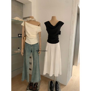 𝐏𝐡𝐢𝐞𝐧 𝐖𝐆𝐖𝐄 | (Sẵn) w9345 Áo Thô Cổ Đổ Trễ Vai Cộc Tay 2 Màu