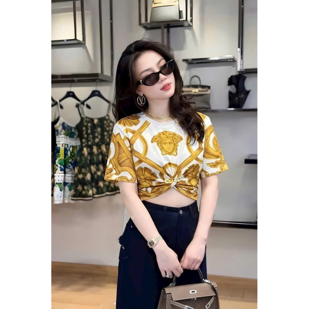 Áo croptop hoạ tiết vàng beo new