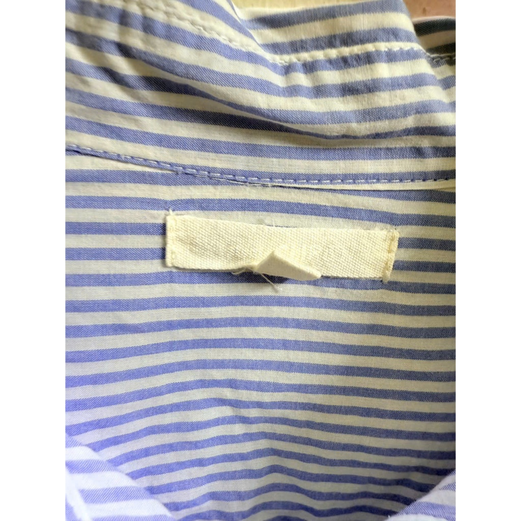 Áo sơ mi kẻ sọc xanh nữ của Nhật- 2 hand (Size S)