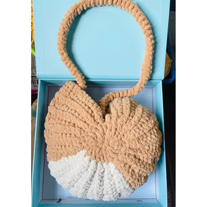 Túi đeo chéo hình ốc handmade
