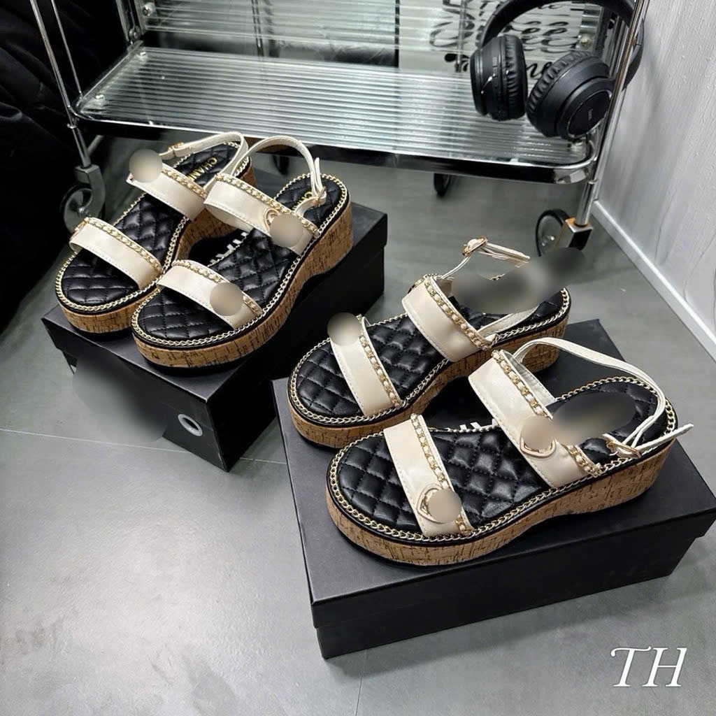 ❤️❤️❤️Sandal  xuồng 2 quai