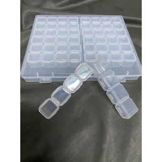 Hộp mini 4 ngăn đựng ve kính,  đệm mũi , nail, hạt trang trí móng tay, trang sức