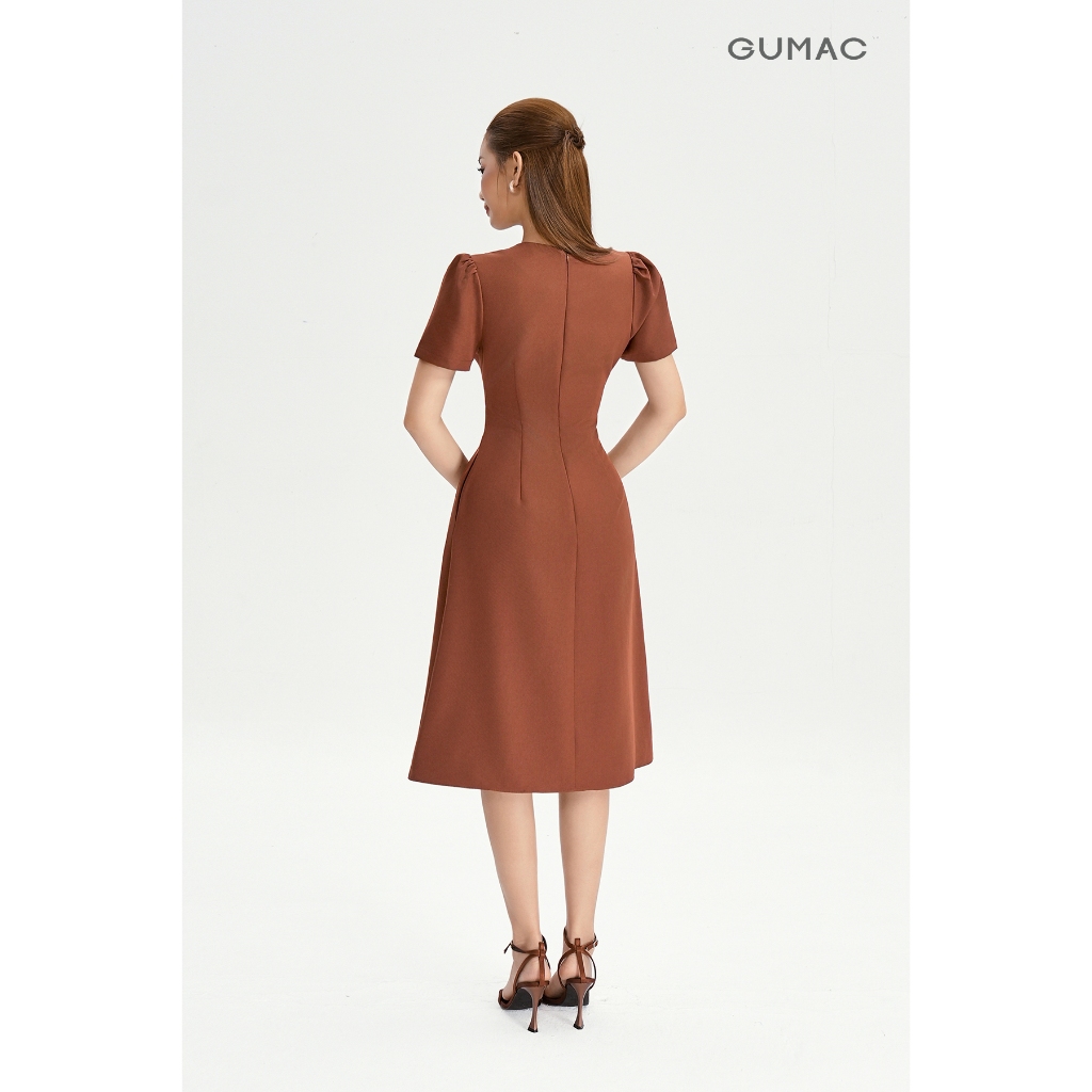 Đầm Chữ A Nữ GUMAC Váy Công Sở Dáng Xòe Cổ V Phối Bâu Đính Hoa Nút Gỗ Vintage Tôn Dáng LDG0304