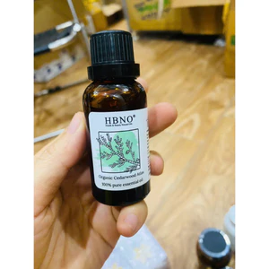 HBNO tinh dầu dưỡng tóc,dưỡng da mặt và cơ thể Organic Cedarwood Essential Oil hương gỗ tuyết tùng 30ml