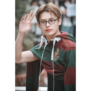 Móc khoá JAMES CORTIS đáng yêu tách nền