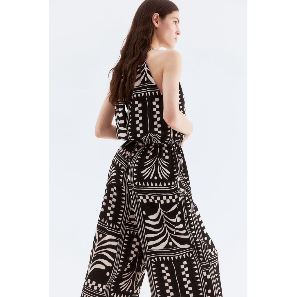 Jumpsuit Hoạ Tiết