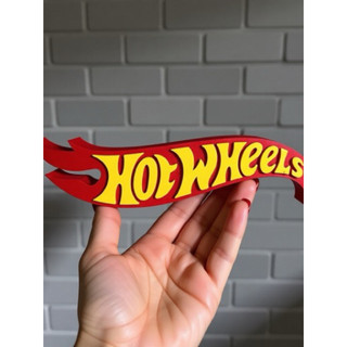 Logo Hot Wheels Trang Trí 3D Cao Cấp 18x5cm | Phụ Kiện Decor Kệ Trưng Bày Xe Mô Hình Độc Đáo