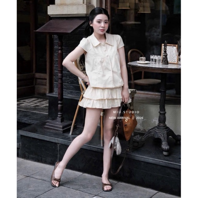 Set Áo babydoll cổ đức tay ngắn phối chân váy ngắn xếp tầng style HQ trẻ trung mặc đi chơi, cafe sang chảnh