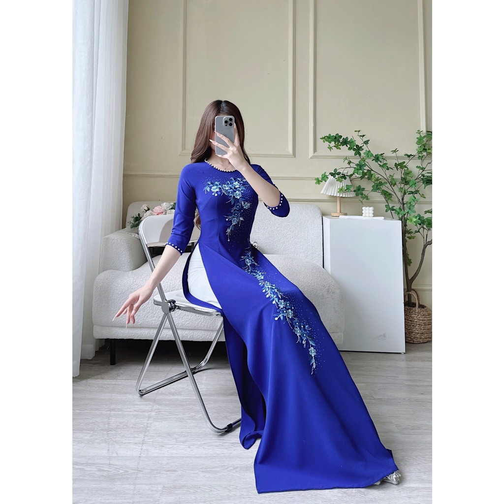 Áo Dài Lụa Mỹ Cao Cấp Họa Tiết Thêu + Đính Kết Đá Thủ Công Tỉ Mỉ - Mã C37