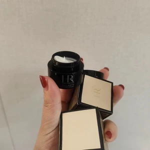 HR Black Caviar Cream 5ml - Giá phải chăng, hàng chuẩn, có sẵn, ship ngay! Hồi sinh và dưỡng da.