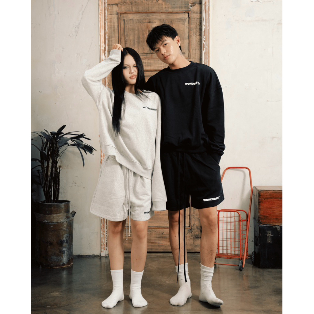 QUẦN SHORT NỈ CUA IN CHỮ "LOGO" WONDERSTU - UNISEX 400GSM