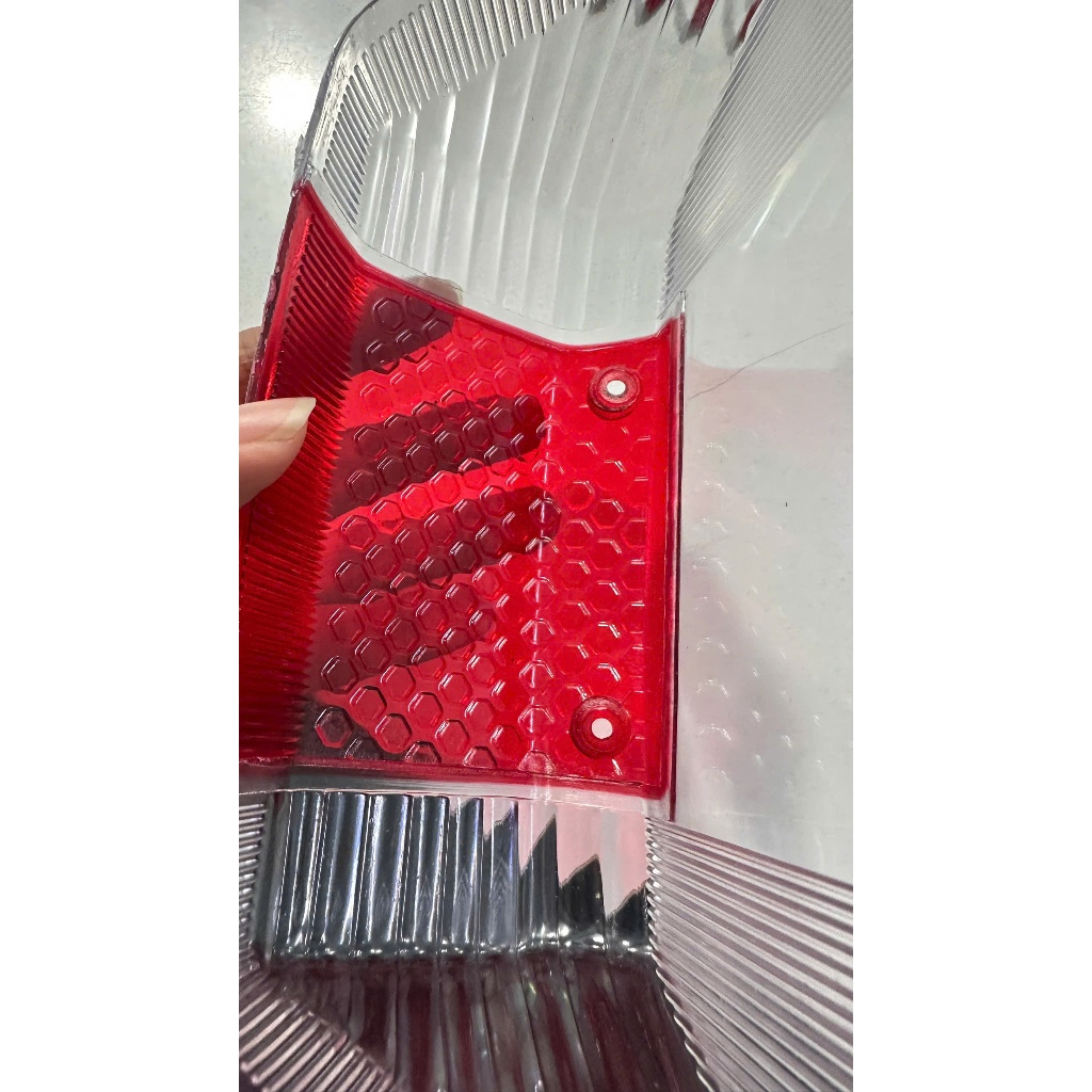 🔧 CHỤP LÁI / ĐUÔI ĐÈN SAU XE MAX – HÀNG ĐẸP, DỄ THAY