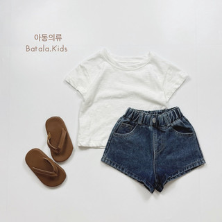Quần short jean cho bé trai bé gái Batala Kids, QUẦN ĐÙI BÒ CẠP CHUN CÚC BẠC CHO BÉ 7-25kg