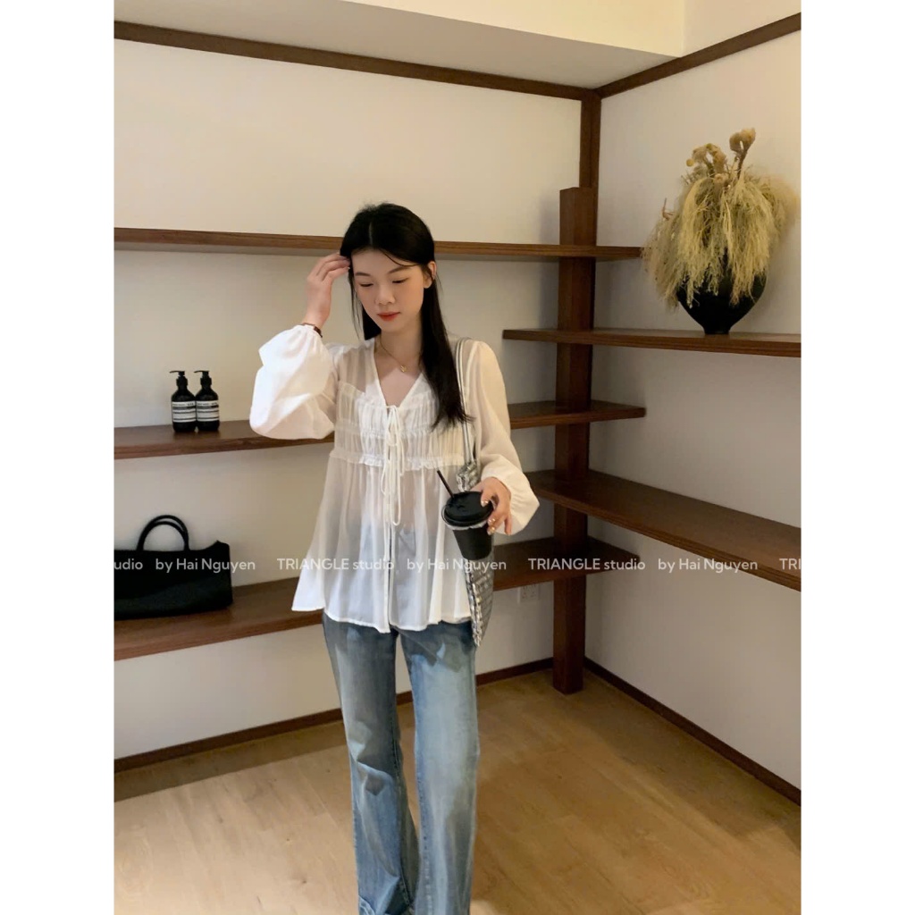 TRIANGLE - Coral Blouse (Cân nhắc kỹ, return is not welcomed) Áo kiểu Wgwe dài tay dễ mặc, không kèm áo trong