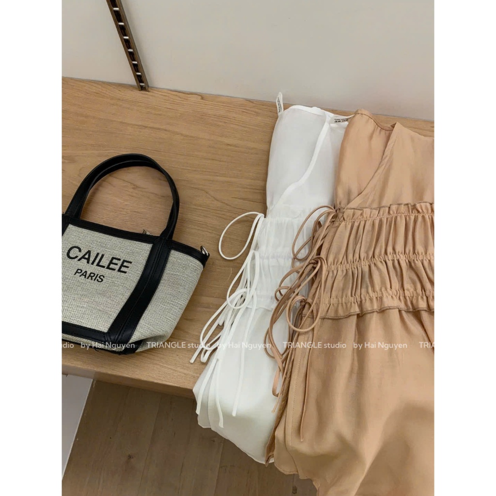 TRIANGLE - Coral Blouse (Cân nhắc kỹ, return is not welcomed) Áo kiểu Wgwe dài tay dễ mặc, không kèm áo trong